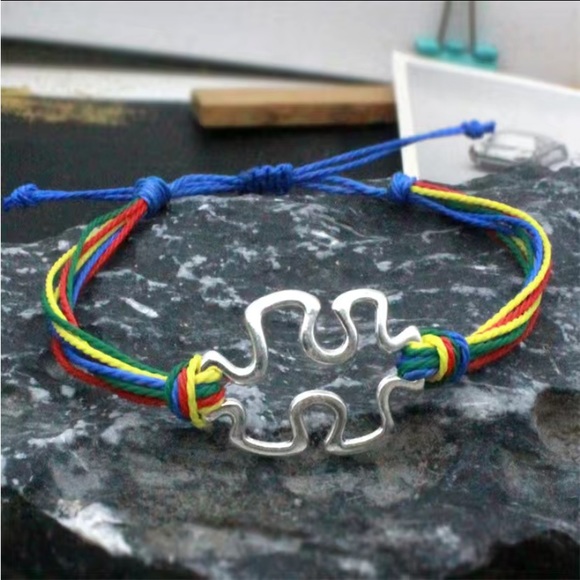 NWT Autism Awareness Bracelet - Picture 2 of 6